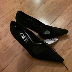 Never worn Velvet Heels